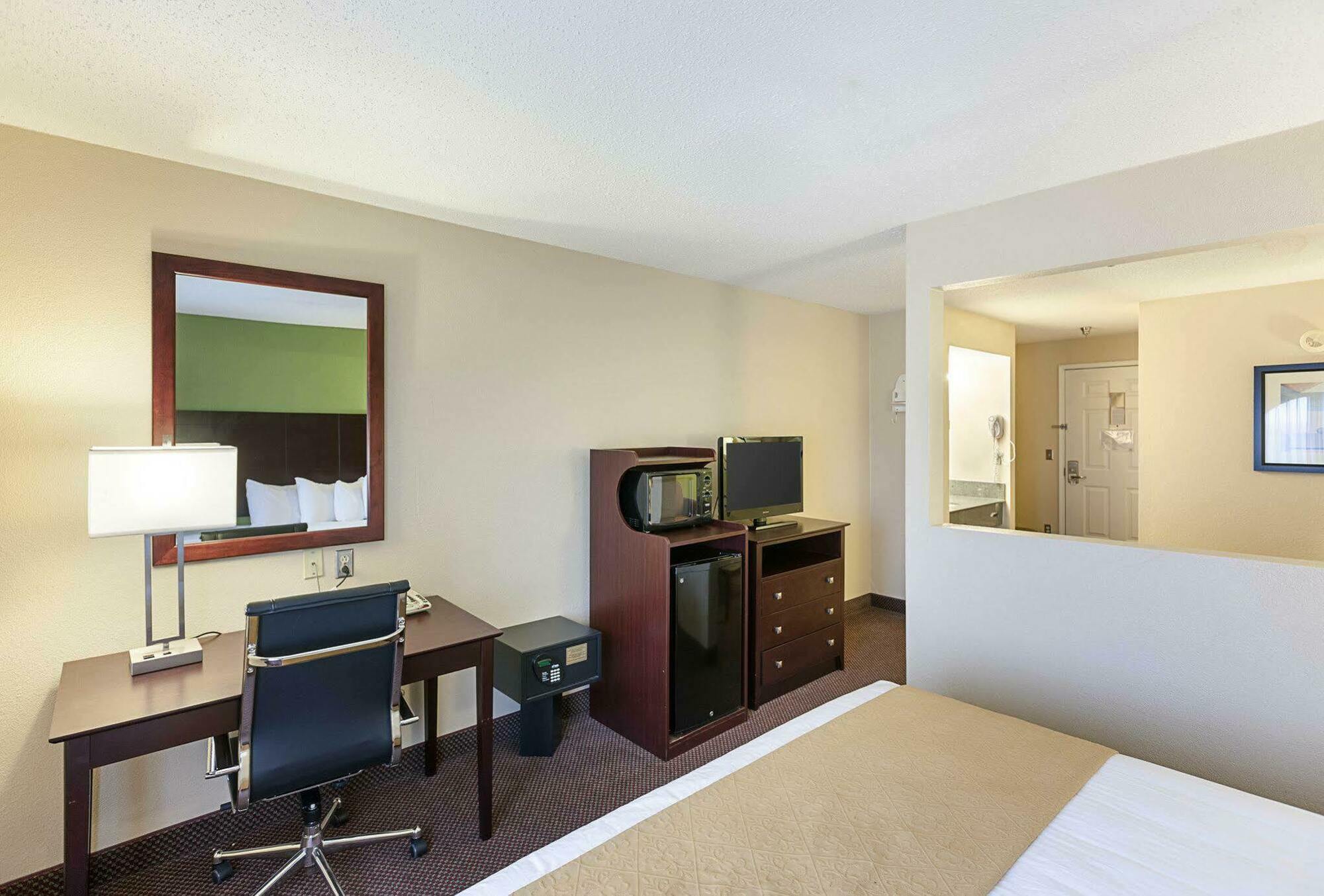 Best Western Childress West Hotel エクステリア 写真
